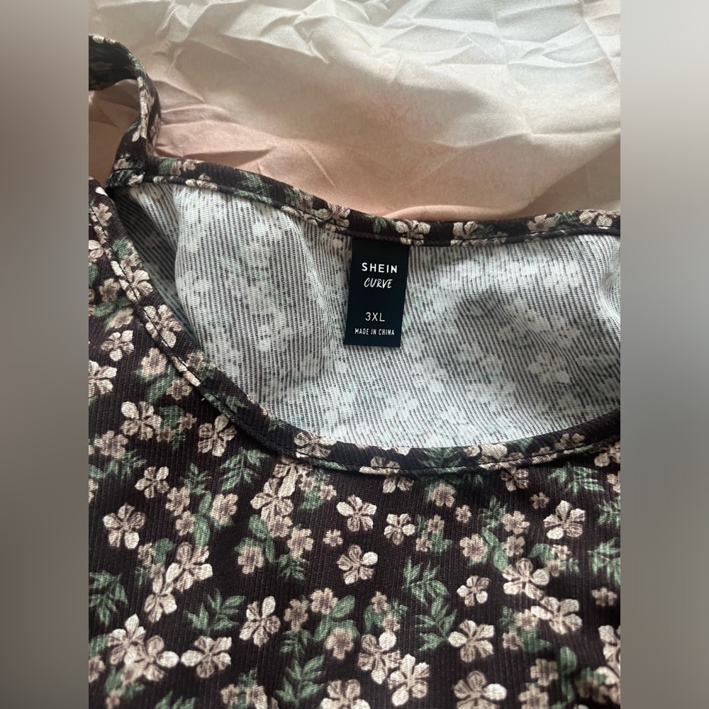 Floral print dress
